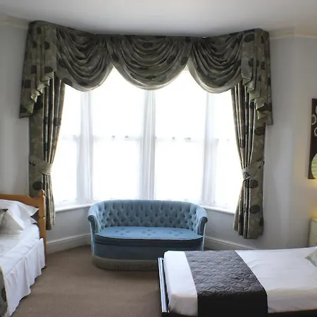 게스트하우스 Filton Guest House Filton