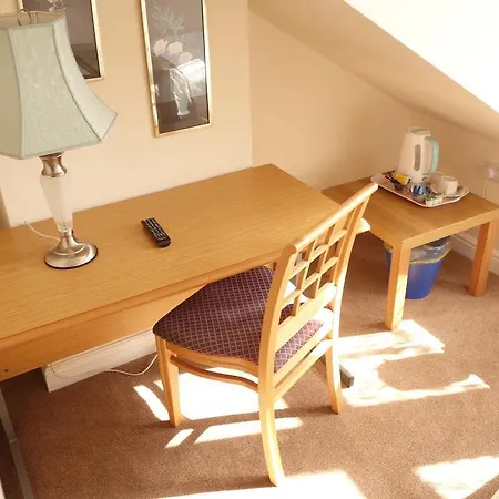 Filton Guest House 4* Filton
