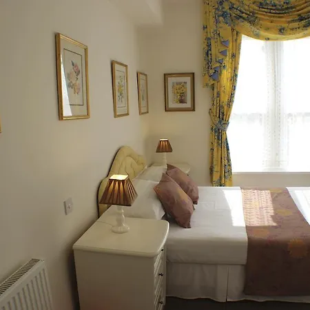 Filton Guest House